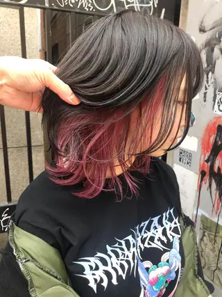 ミディアム カラー ホワイト&レイヤーカ ットエクステ長畠俊輔のヘアスタイル