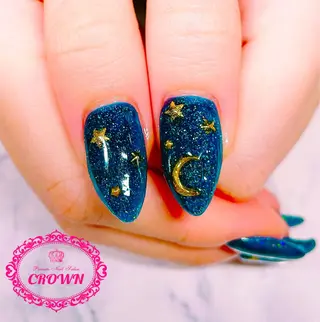 ネイル CROWN プライベートサロンのネイルデザイン