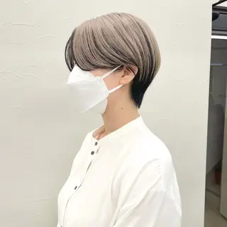 ショート カラー 初めてのショート お任せください✂️のヘアスタイル