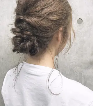 ロング カラー ヘアアレンジ Satsuki ✂︎♡のヘアスタイル
