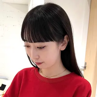 ミディアム 峯田 優花のヘアスタイル