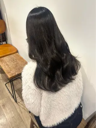 ロング カラー ヘアアレンジ Himawari♡ 柔らかいカラーのヘアスタイル