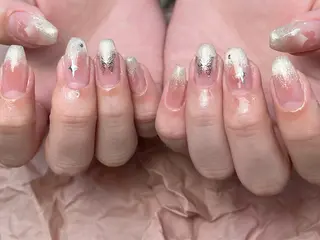 ネイル ToliyDeliy Nail Salonのネイルデザイン