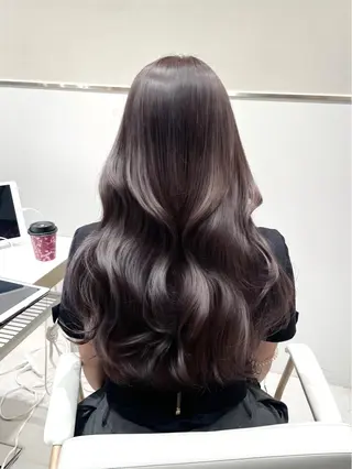 ロング カラー ヘアアレンジ 🤎小顔レイヤー /ベージュ🤎友香のヘアスタイル