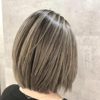 ミディアム カラー 髪質改善で 憧れの潤艶美髪にのヘアスタイル