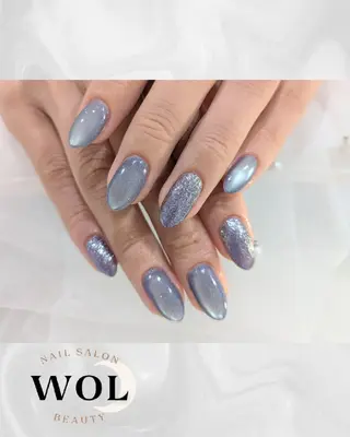 ネイル WOL🌙 momokoのネイルデザイン