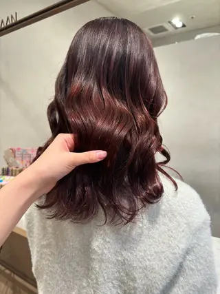 ミディアム Aimi🎀 浦安/じゅわっと暖色のヘアスタイル