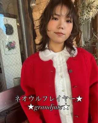 ミディアム カラー grand juteのヘアスタイル