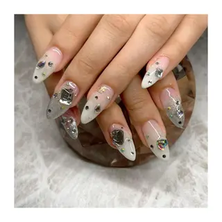 ネイル Nailsalon -Aのネイルデザイン