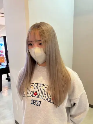 ロング カラー charme by sarah/ aoiのヘアスタイル