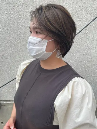 ショート さの あやねのヘアスタイル