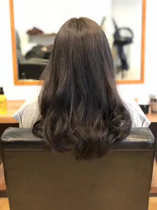 ロング カラー 美髪矯正 🌈髪質改善 山下のヘアスタイル