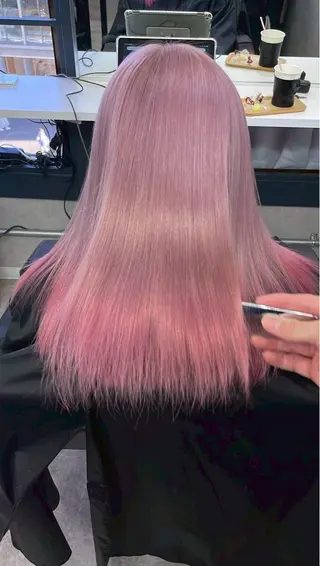 セミロング カラー 八幡 空乃のヘアスタイル