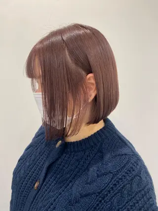 ショート カラー 小顔レイヤー/ ベージュ🤍Rieのヘアスタイル