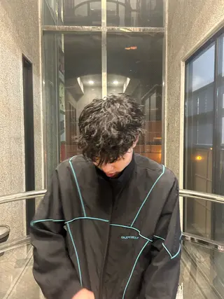 メンズ IRIE HAIR DESIGN所属・ホンマハルヤ/ パーマ・カラーのヘアスタイル