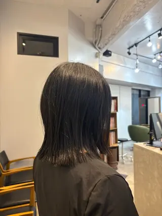 ミディアム MERRY チネンヨシトのヘアスタイル