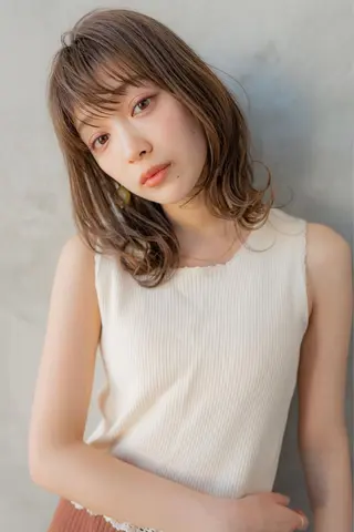 ミディアム Anthurium 吹田💐のヘアスタイル