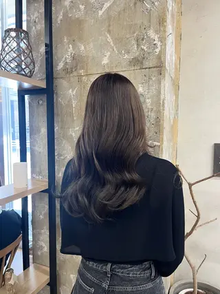 ロング 寒色 ♡ レイヤー ┊︎miyuのヘアスタイル