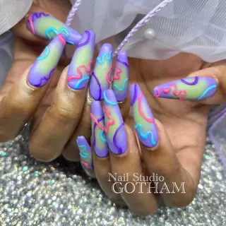 ネイル 高円寺駅からすぐ🌈 ネイルGOTHAMのネイルデザイン