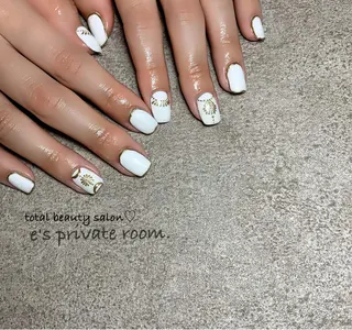 ネイル LAVISH nail salonのネイルデザイン