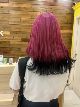 セミロング カラー らいむ/レイヤー/ /イヤリングカラーのヘアスタイル