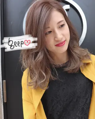 セミロング カラー 萌花　moeka /韓国/レイヤーのヘアスタイル