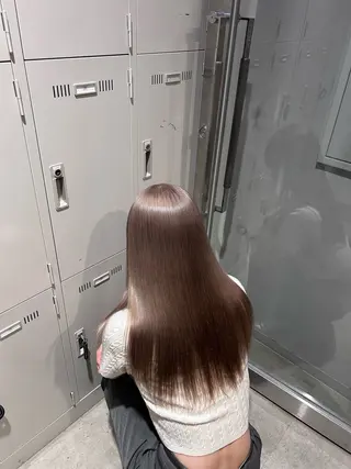 カラー 透明感ベージュ🤎 ナチュラルレイヤーのヘアスタイル