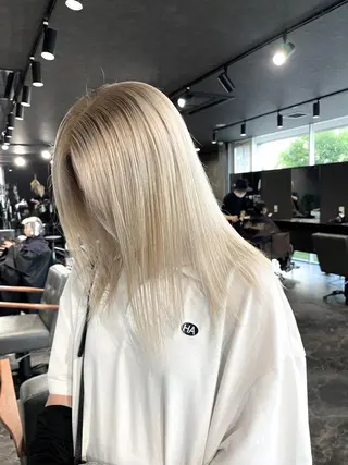 セミロング カラー 清水 亮太／赤み消しカラーのヘアスタイル