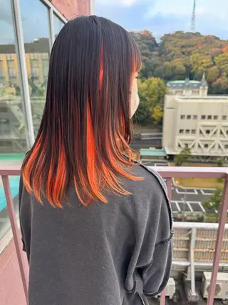 セミロング カラー Viage （ビアージュ）のヘアスタイル