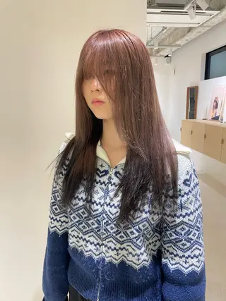 ロング カラー 都築 あんずのヘアスタイル