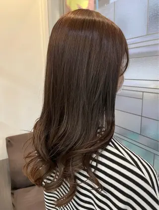 カラー 艶髪🥣透明感カラー 🫧前田奈津実のヘアスタイル
