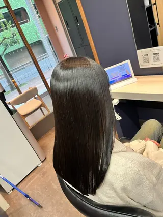 ロング カラー 宮下 浩一のヘアスタイル