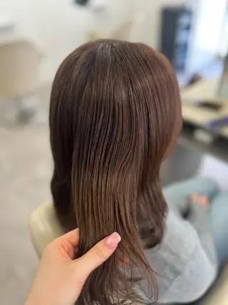 カラー SiLO / maoのヘアスタイル