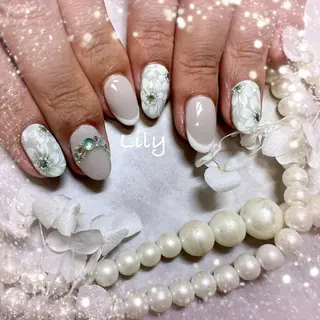 ネイル Lily*nail 🌻Mii🌻のネイルデザイン