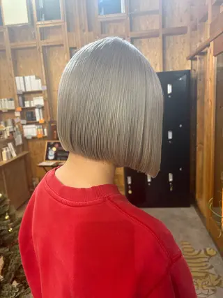 カラー まろみ暖色×ボブ ×chia🕯のヘアスタイル