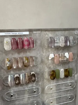 ネイル lily大濠 yokoteのネイルデザイン