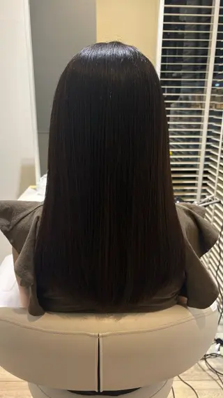 ロング カラー 似合わせ 顔周りYUUGAのヘアスタイル