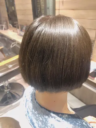 ショート カラー 川口髪質改善ウルトワ 🌈毛島健樹🌈のヘアスタイル