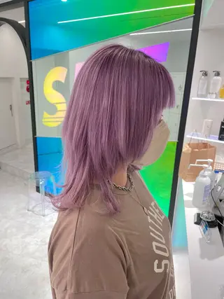 ミディアム カラー 🤍💕ブリーチカラ ーAyaka💕🤍のヘアスタイル