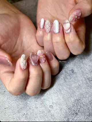 ネイル 3dパーツ/流行り 👧shushu❤️のネイルデザイン