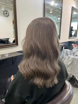 セミロング 🌈カラー特化 ハイトーンけいと🌈のヘアスタイル