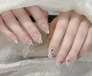 ネイル エリ🫧 nail池袋東口のネイルデザイン