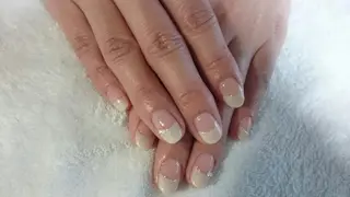 ネイル 柴崎 美幸のネイルデザイン