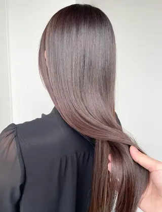 ロング 髪質改善 赤み消しカラー山本のヘアスタイル