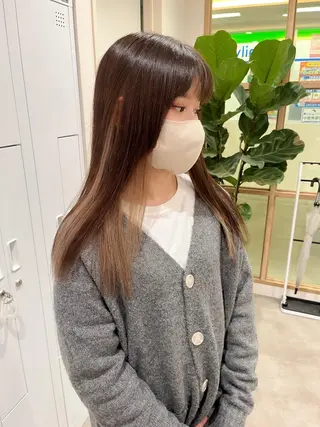カラー 河原 楓樹のヘアスタイル