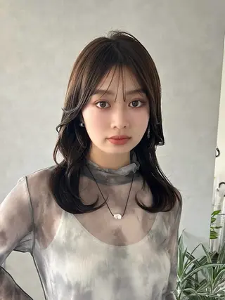 ミディアム カラー ❤️ショートカット ・顔周りカット❤️のヘアスタイル