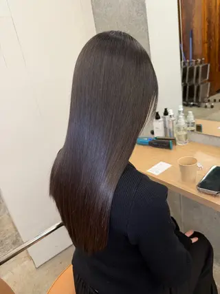 セミロング 縮毛矯正×髪質改善× 艶髪カラー　吉原和磨のヘアスタイル