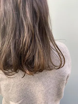 ミディアム カラー 明治神宮前 NANAMIのヘアスタイル