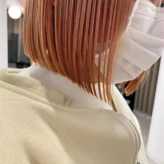 ショート カラー センターパート/ 暖色カラーayuのヘアスタイル