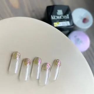 ネイル Private Nail Salon OK所属・FUKA ♡のネイルデザイン